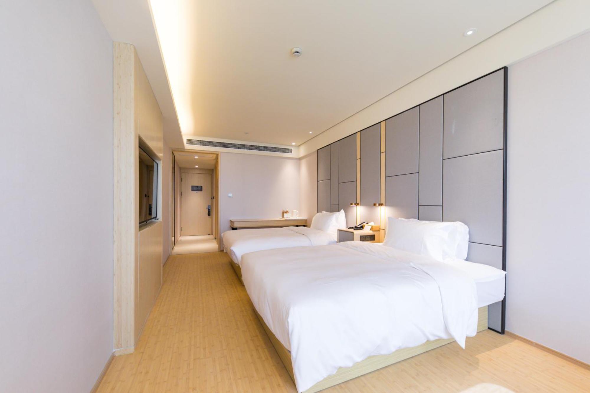 Ji Hotel Shanghai